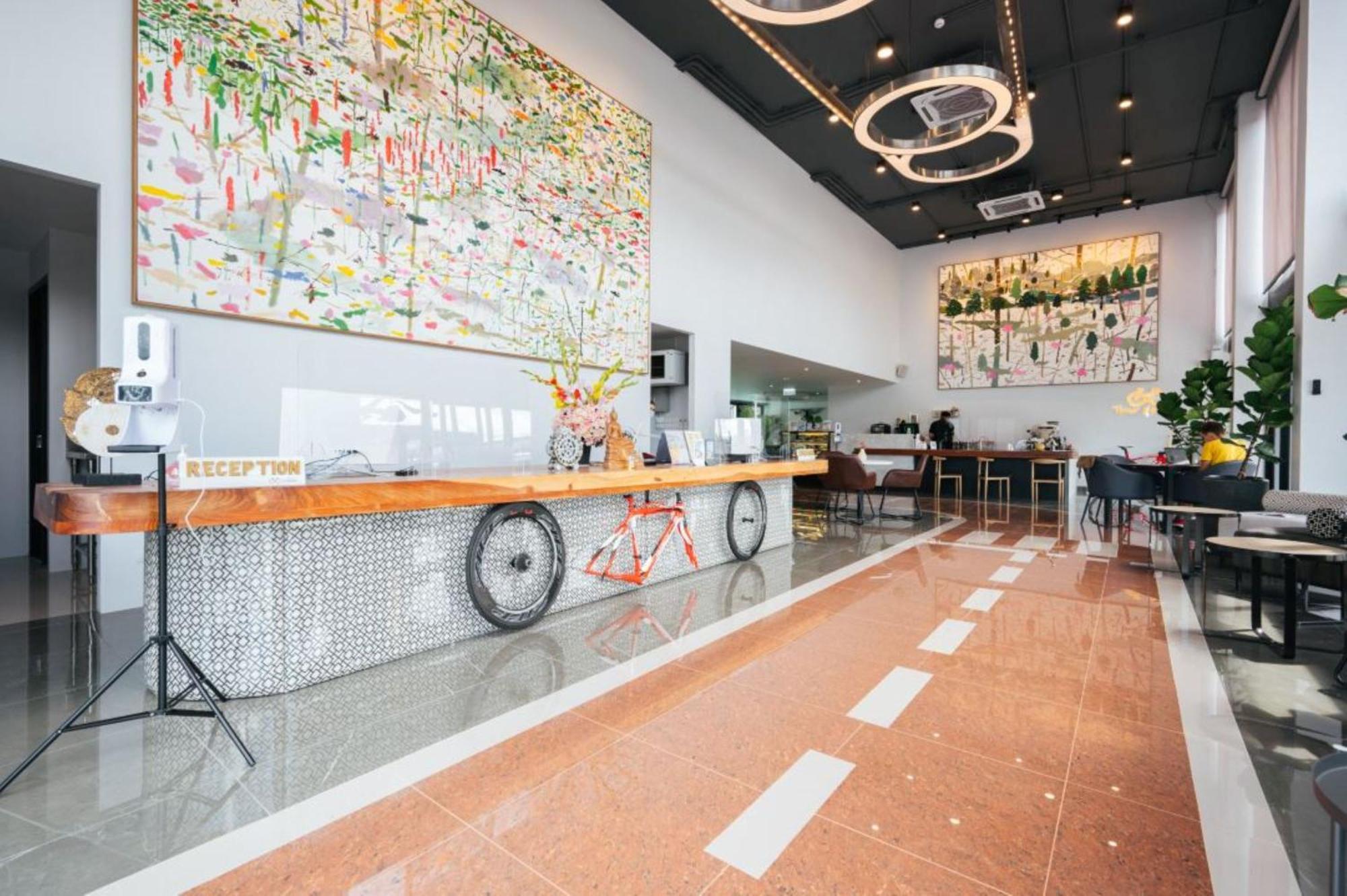 Tour De Phuket Hotel - Sha Plus Thalang Exterior photo
